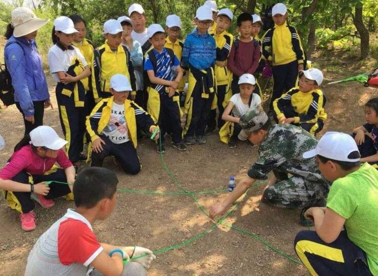 北京中小学停户外活动