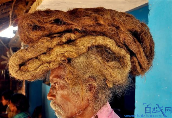 印度老人40年不理发