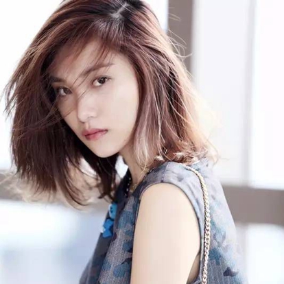 王嘉宁，1992年12月20日出生于北京，中国内地女演员，毕业于纽约电影学院。2014年，执导毕业电影短片《Devoured》并获得洛杉矶伯班克国际电影节“最佳短片女导演”提名。