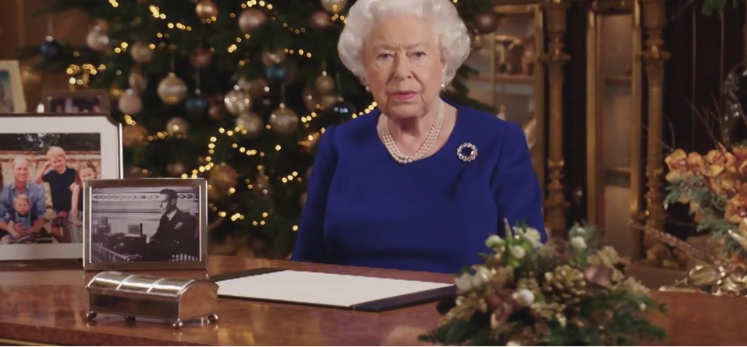 英国女王圣诞致辞：2019年太“坎坷”了