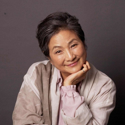 郑佩佩，1946年1月6日生于中国上海，中国香港影视女演员，中国港片打女。1963年考入南国实验剧团，毕业后加入邵氏电影公司。