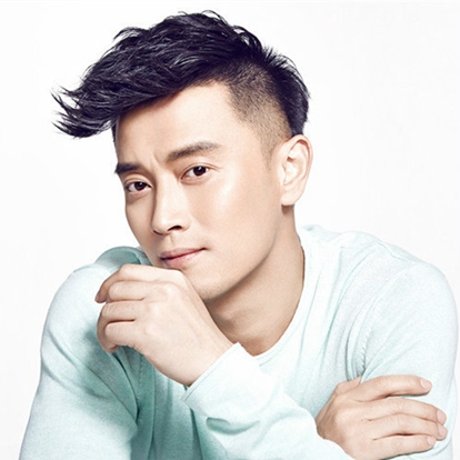 蒋毅，1981年出生于浙江省安吉县，中国内地影视男演员。2004年出演电视剧《四大名捕会京师》，饰演“冷血“一角，正式开启演艺生涯。