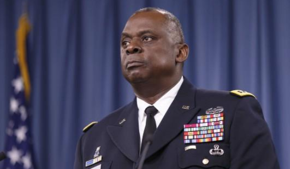 拜登任命美国首位非裔国防部长