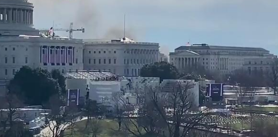美国国会大厦被封锁