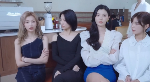完蛋我被美女包围了郑梓妍结局