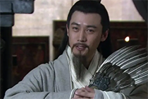 刘备临终之前，为什么将兵权交给李严，而不交给诸葛亮？