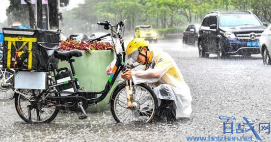 广州遭特大暴雨袭击